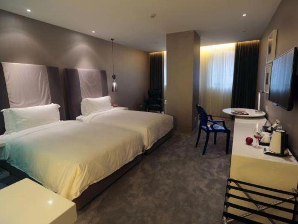 Jinjiang Metropolo Hotel Classiq Shanghai Off Bund Extérieur photo